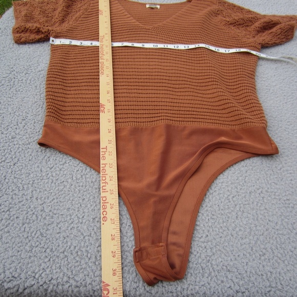 Gimmick by BKE Bodysuit XL Copper Rust Boho Knitted Sweater Cochet Comfy - Picture 13 of 16